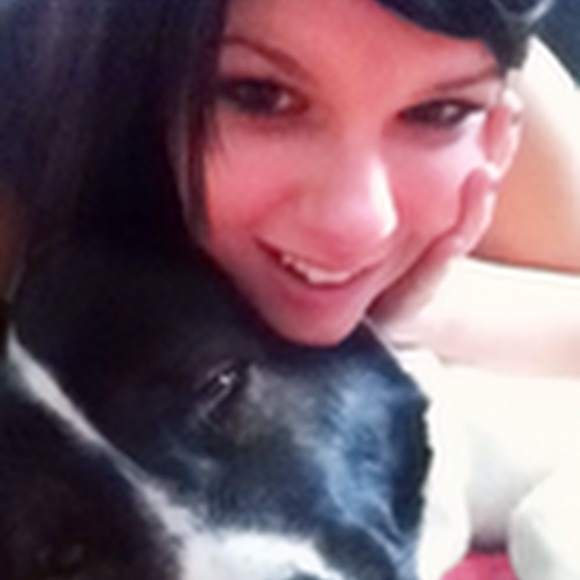 Meet your Posher, Carrie - Picture 1 of 1